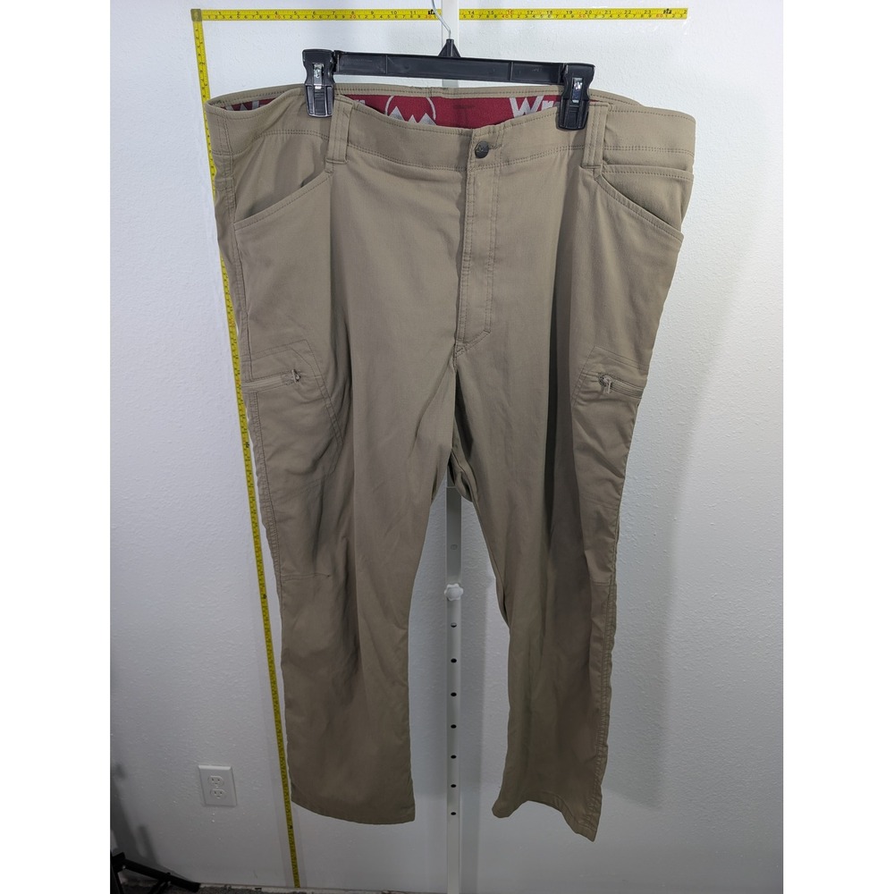 Wrangler ATG All Terrain Gear Mens 42x30 Tan Stretch Outdoor Cargo Pants NW780FK
